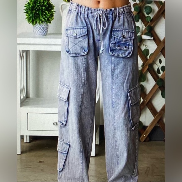 New—Oli & Hali Cargo Pants with Drawstring - Picture 3 of 10